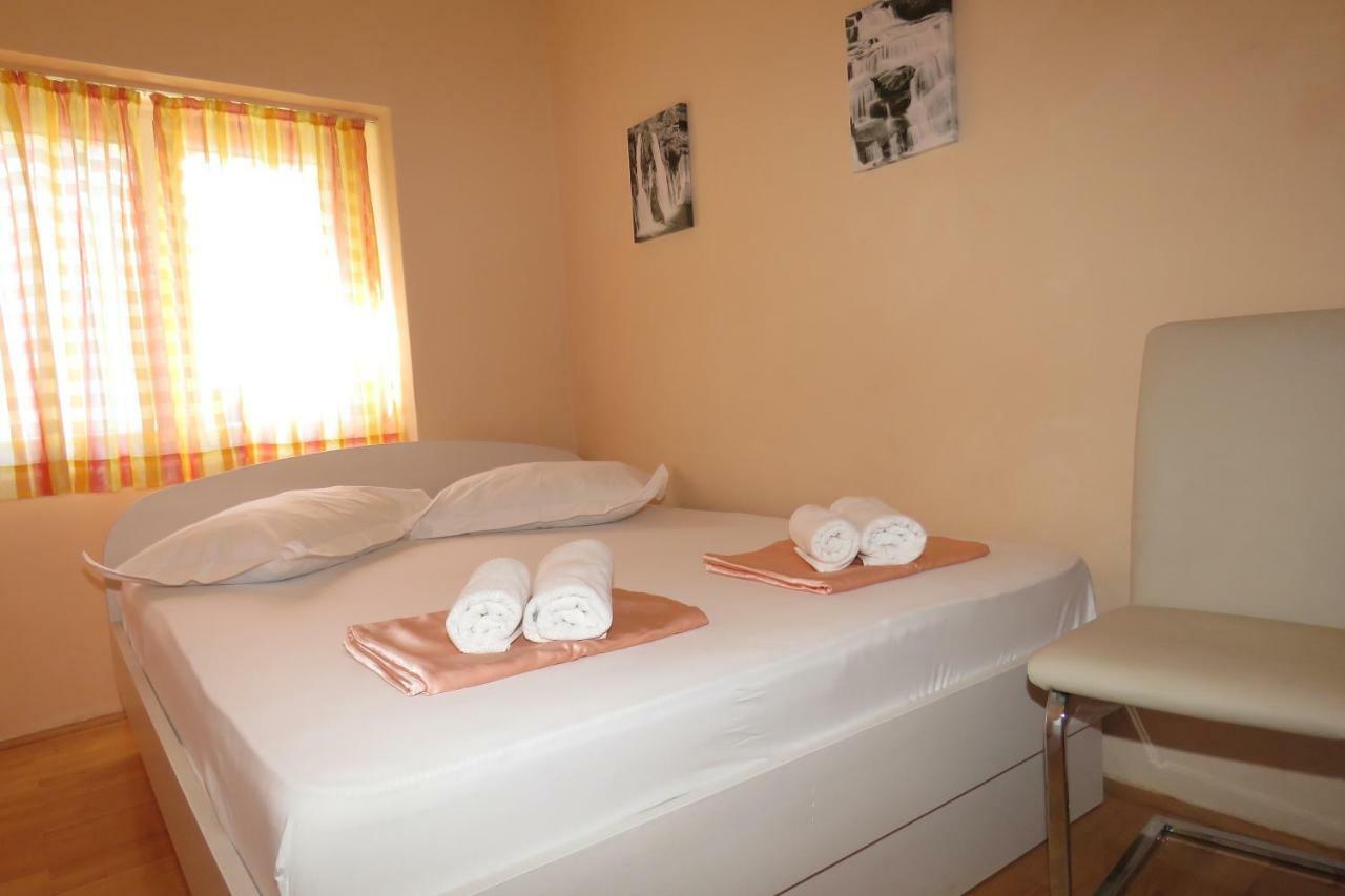 Apartment Central City Makarska Bagian luar foto